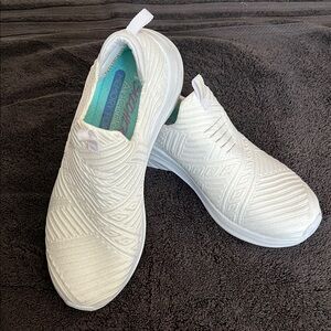 Skechers White Slip-On Sneakers with Cushioned Sole